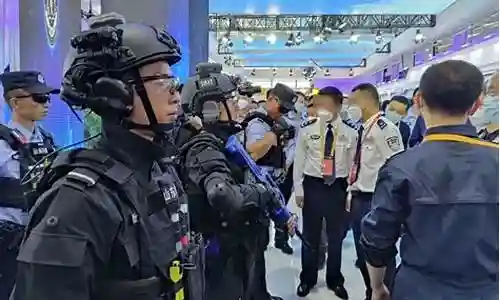 公安装备可视化图片插图