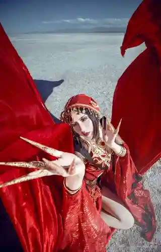红衣教圣女探雪武器插图1