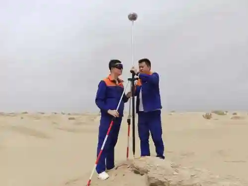 地图测量人员的装备插图