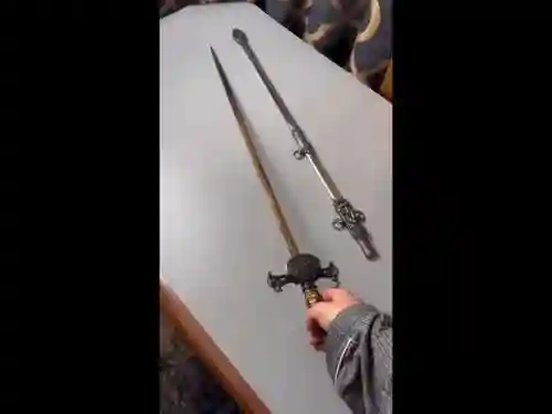 暗黑3圣殿骑士带什么武器插图1