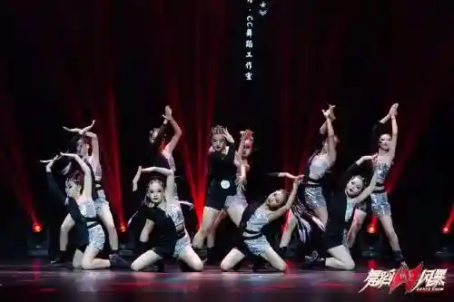 舞蹈风暴2绝版阵容搭配插图