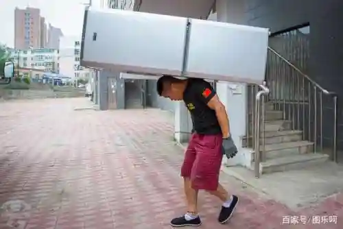 站冰箱的装备是怎样的插图